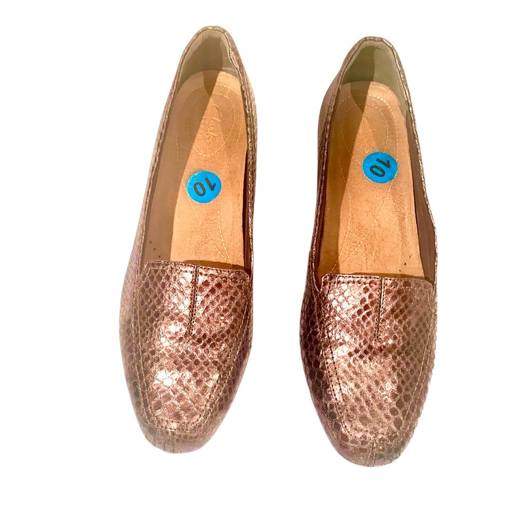 Clarks Everyday Active Air Loafers for Women - Picture 2 of 5
